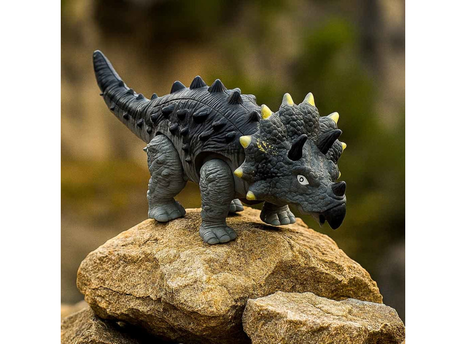 Diaľkovo ovládaný chodiaci dinosaurus RC Triceratops so zvukmi a svetlom