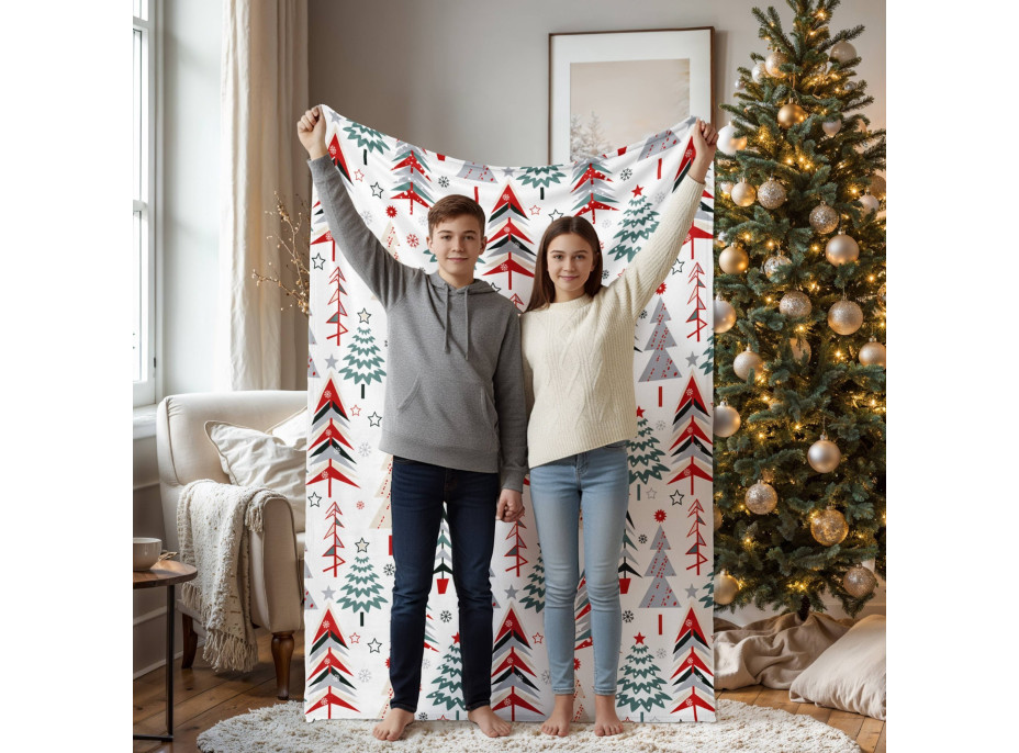 Vianočná deka MAGIC FOREST 130x160 cm - Farebné stromčeky