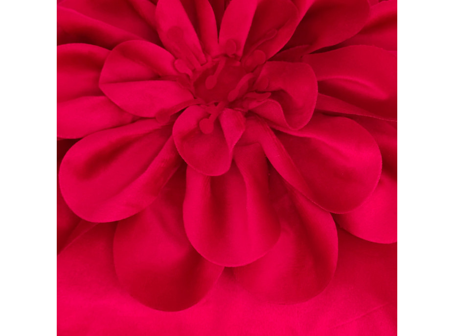 Obliečka na vankúš FOREVER YOURS Kvet 3D 42x42 cm - červená