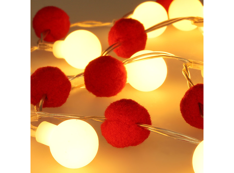 Solight LED vianočná retiazka červená-biela, 20x LED, 1,5m, 2xAA