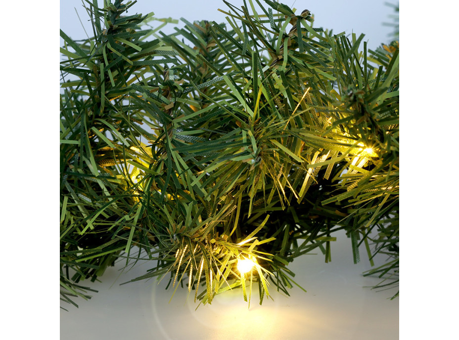 Solight LED vianočné girlanda s ihličím, 5m, 80x LED, časovač, 3xAA, IP44