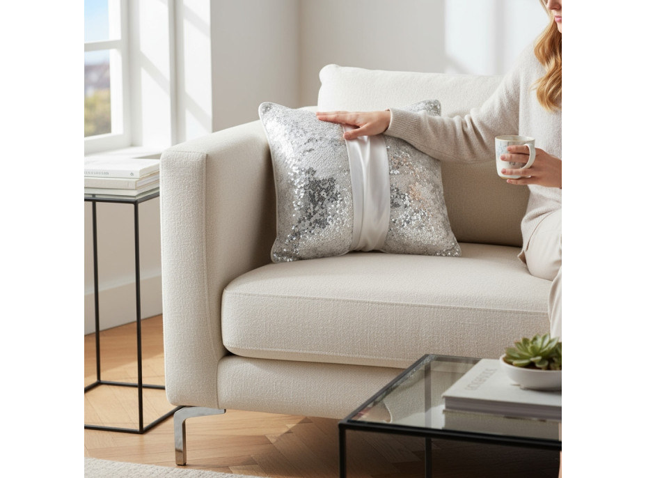 Dekoračný vankúš GLAM SHINE 40x40 cm - biely/strieborný