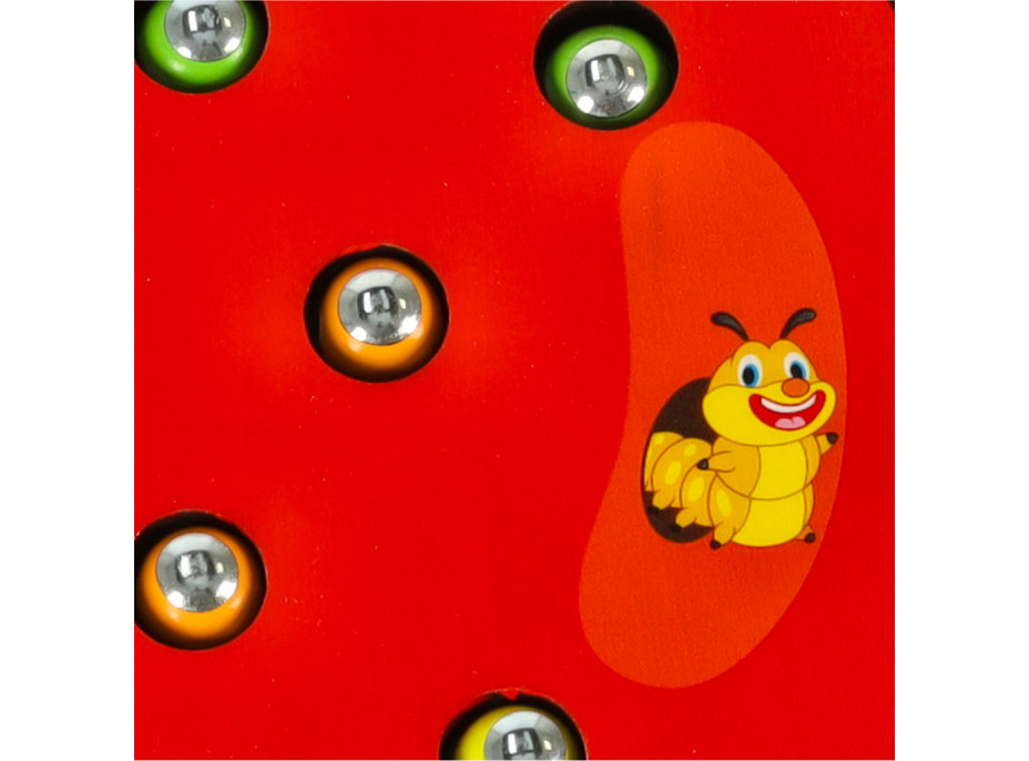 Magnetická drevená hra - Húsenice v jablku