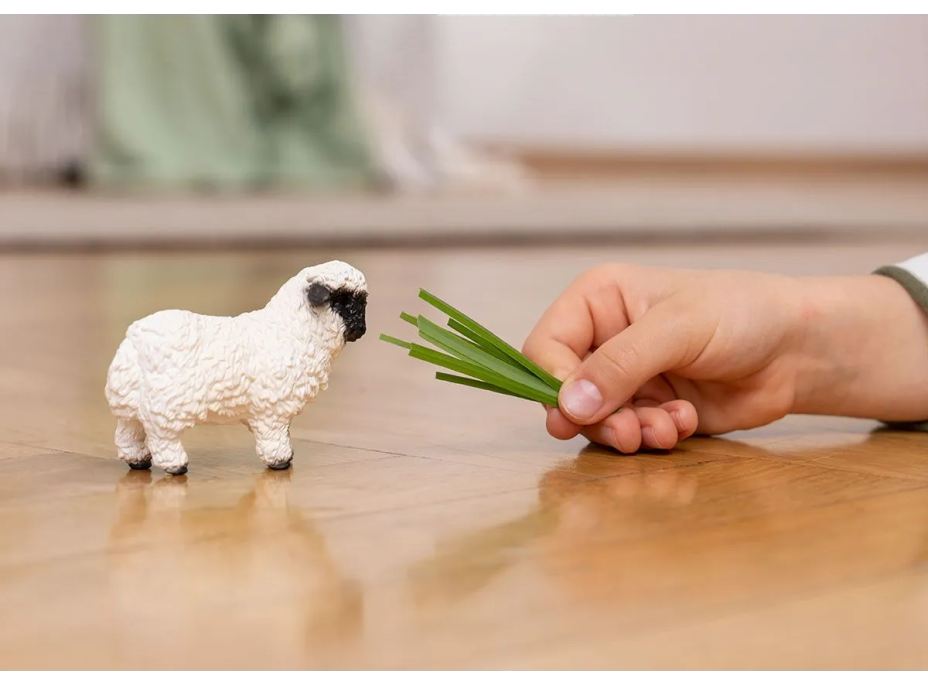 SCHLEICH Farm World® 13965 Valašská čiernostrakatá ovca