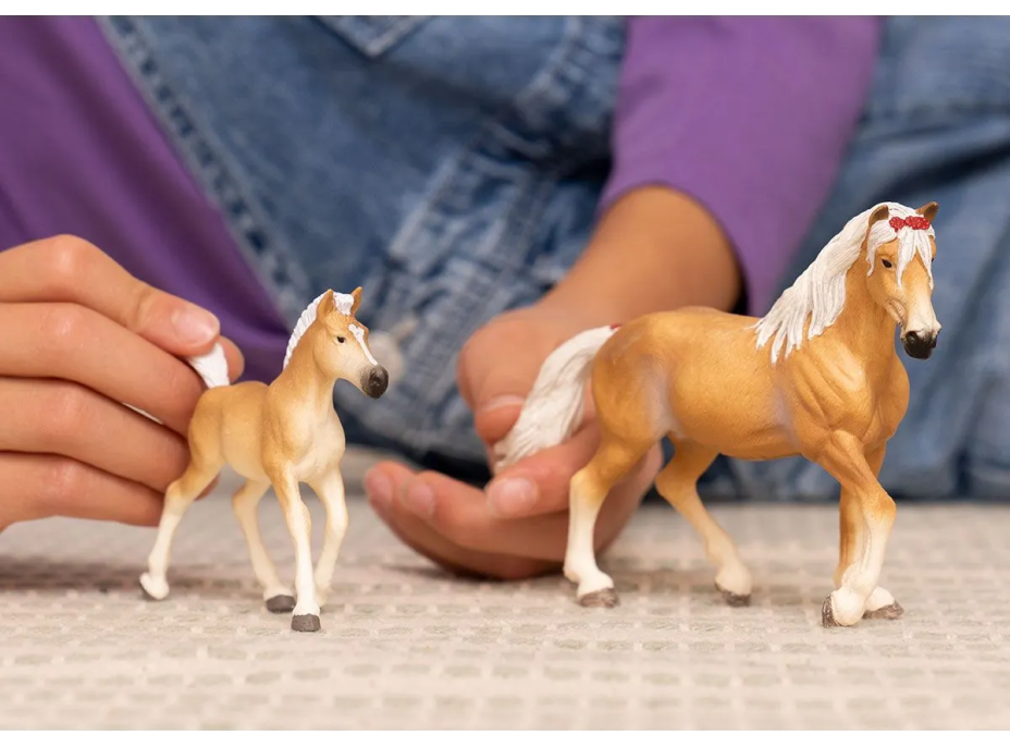 SCHLEICH Horse Club® 13951 Haflingerský kôň - žriebä
