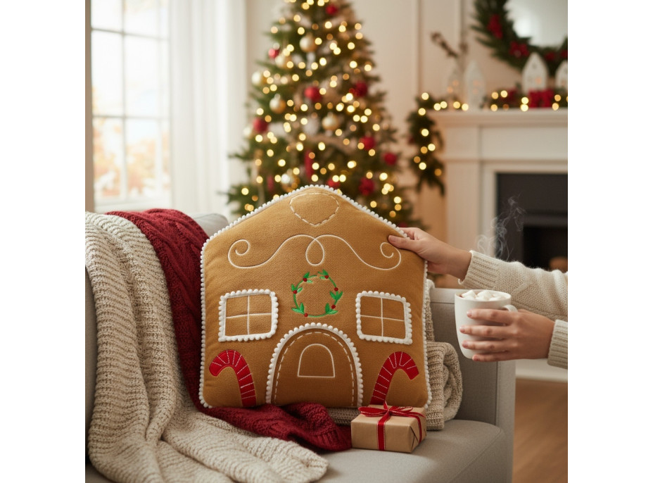 Tvarovaný vankúš PERNÍKOVÝ DOMČEK - 35x25 cm