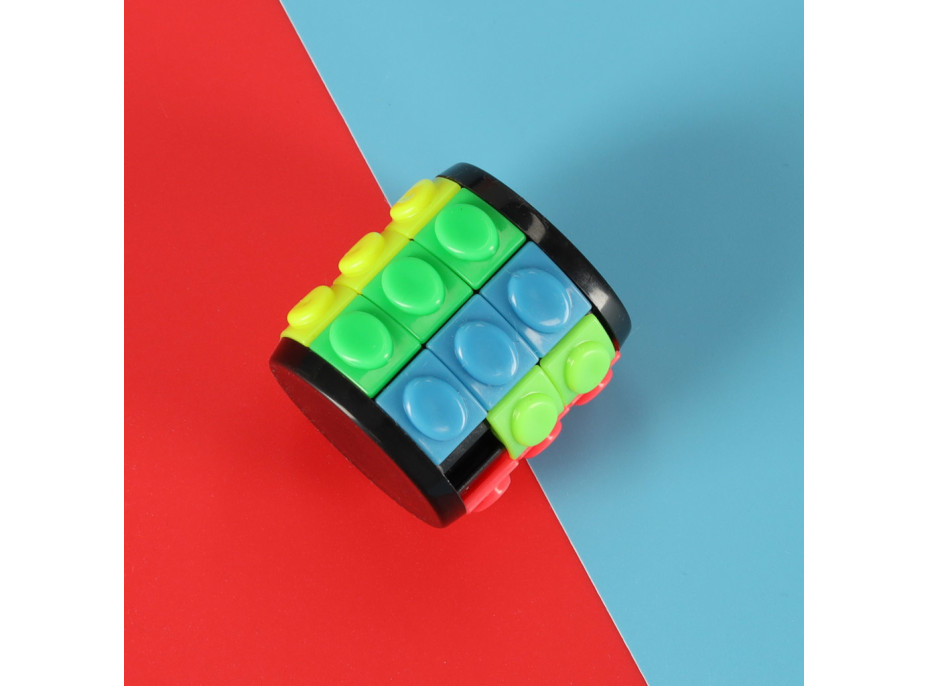 Logická hádanka s rotačným valcom 3 rady