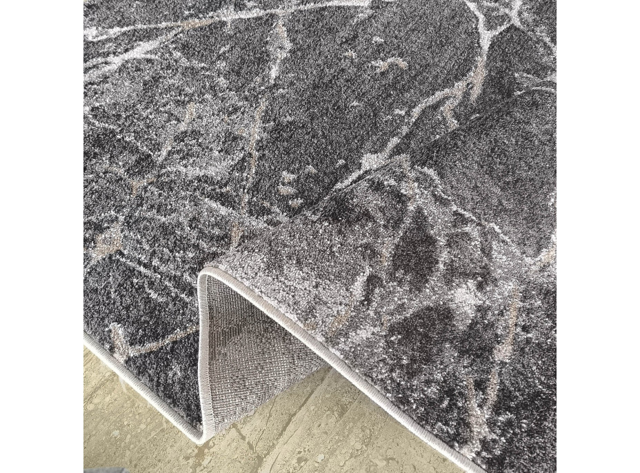 Kusový koberec PANNE stone - odtiene šedej