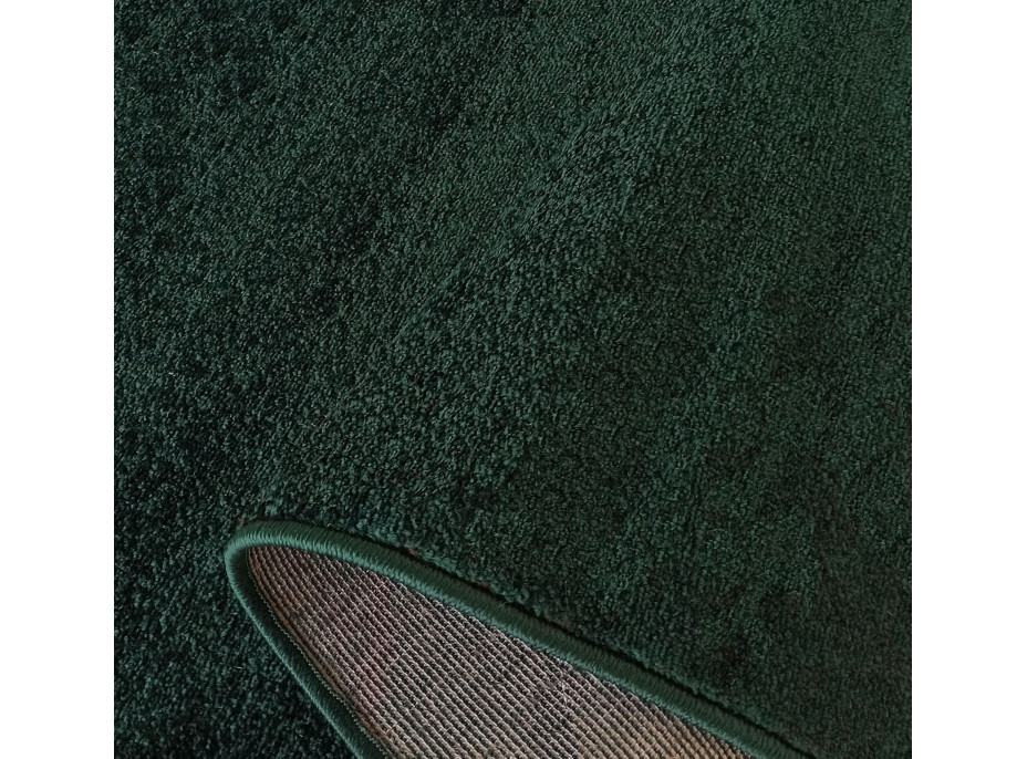 Kusový koberec WAVE Uni - tmavo zelený
