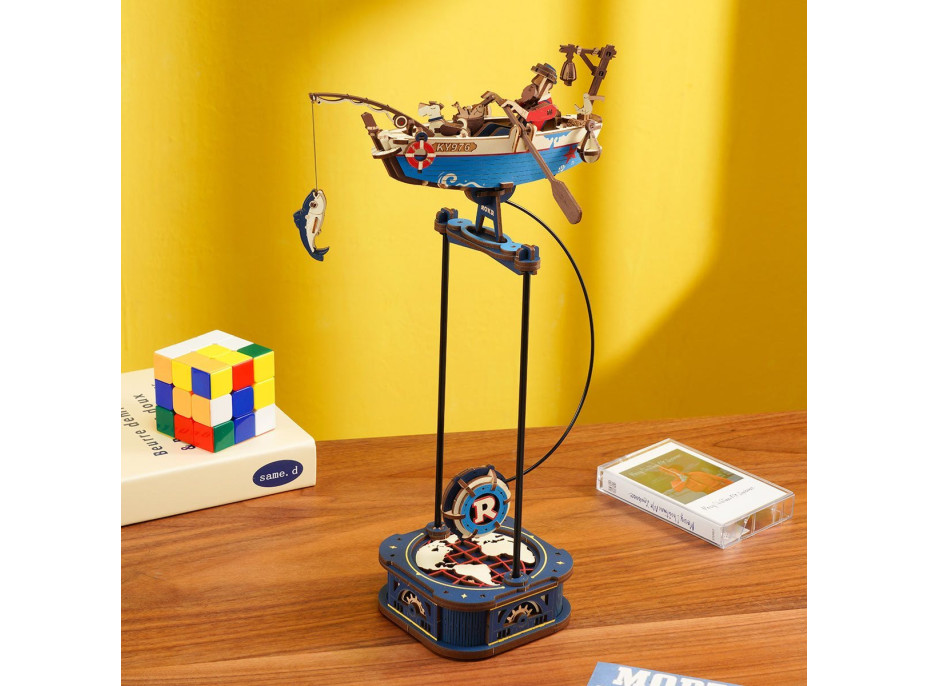 ROBOTIME Roker 3D drevené puzzle Rybárska loď s kyvadlom 161 dielikov