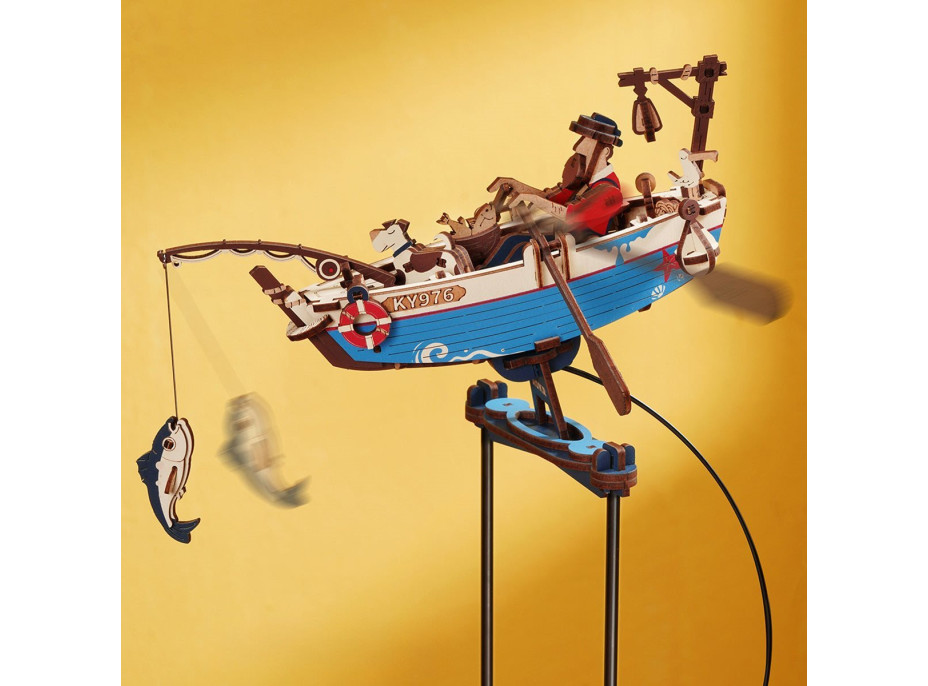 ROBOTIME Roker 3D drevené puzzle Rybárska loď s kyvadlom 161 dielikov