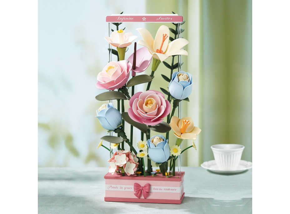 ROBOTIME Roker Floral Art: 3D puzzle Kvetinový box s LED osvetlením 263 dielikov