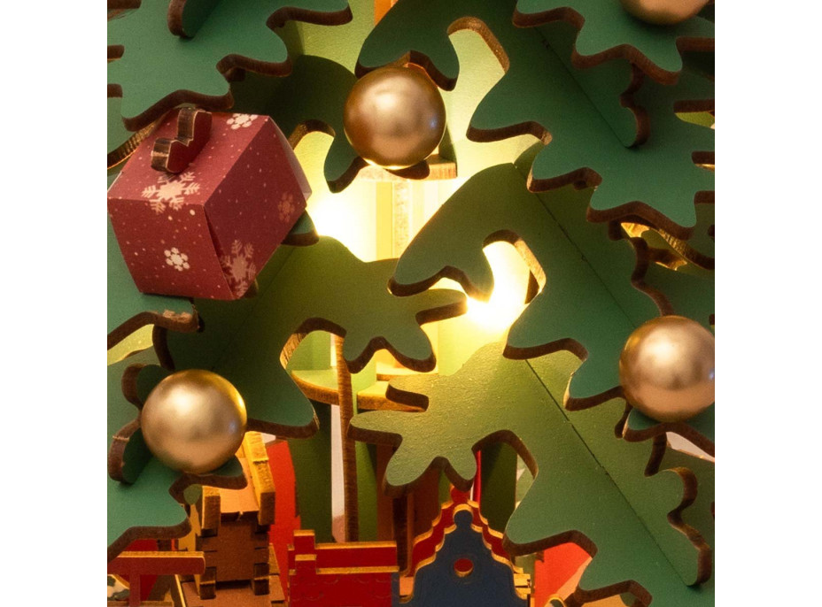 ROBOTIME Rolife DIY 3D drevené puzzle Vianočný stromček s LED osvetlením 319 dielikov