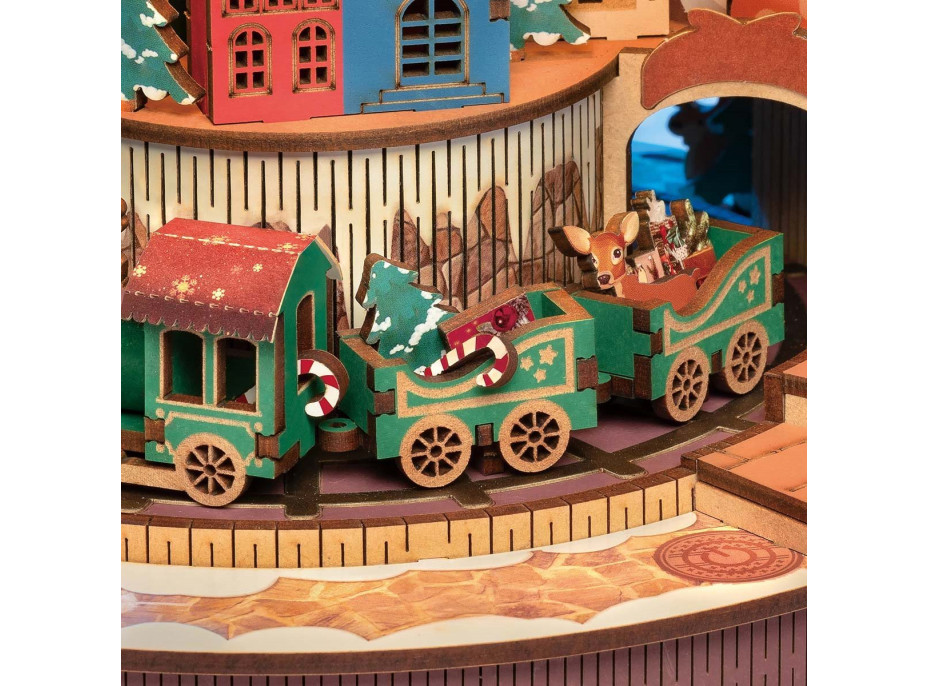 ROBOTIME Rolife DIY 3D drevené puzzle Vianočný stromček s LED osvetlením 319 dielikov