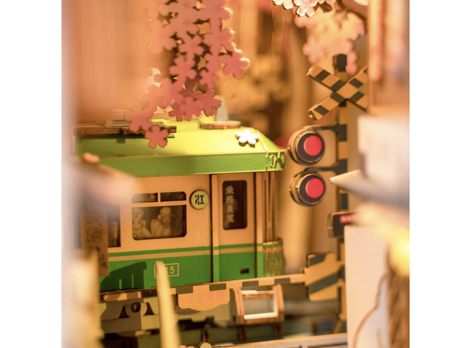 ROBOTIME Rolife DIY 3D Zarážka na knihy: Sakurová ulička s LED osvetlením 340 dielikov