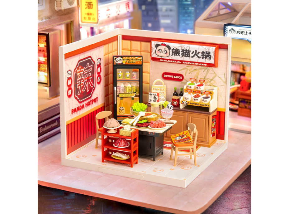 ROBOTIME Rolife DIY House: Ázijská reštaurácia s LED osvetlením 127 dielikov