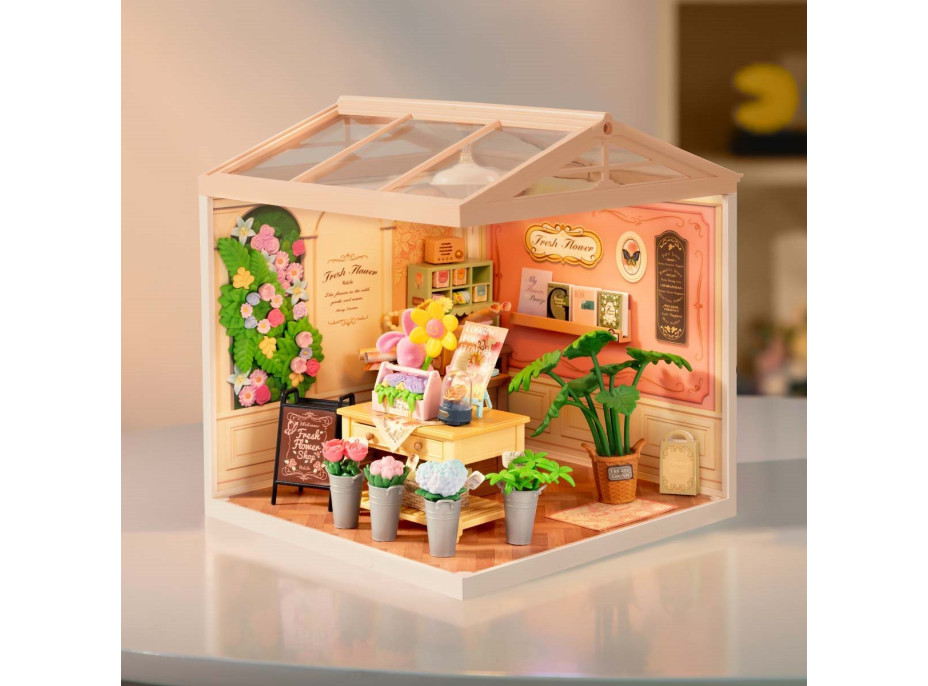 ROBOTIME Rolife DIY House: Kvetinárstvo s LED osvetlením 142 dielikov