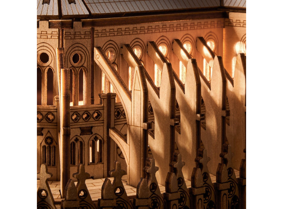 ROBOTIME Rowood 3D drevené puzzle Katedrála Notre-Dame 330 dielikov