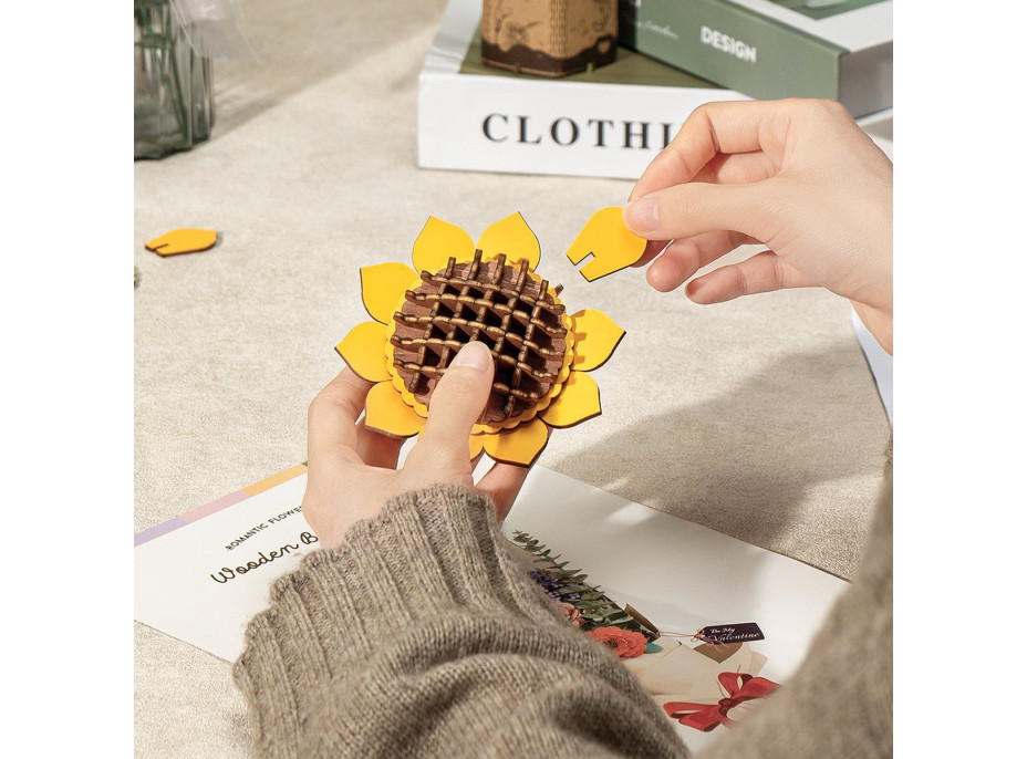 ROBOTIME Rowood 3D drevené puzzle Slnečnica 86 dielikov