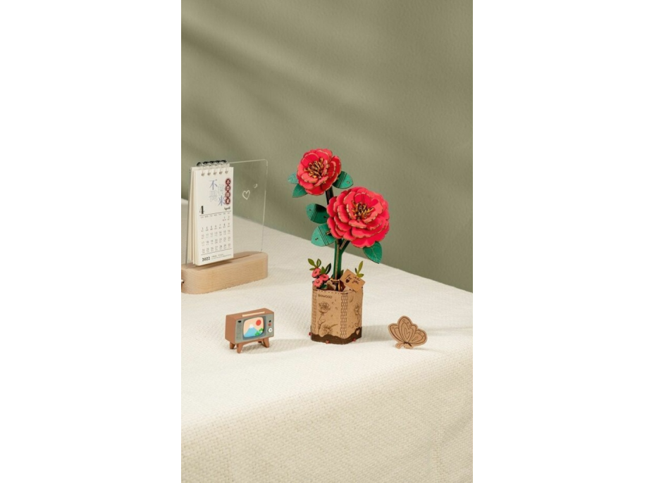 ROBOTIME Rowood 3D drevené puzzle Červená kamélia 113 dielikov