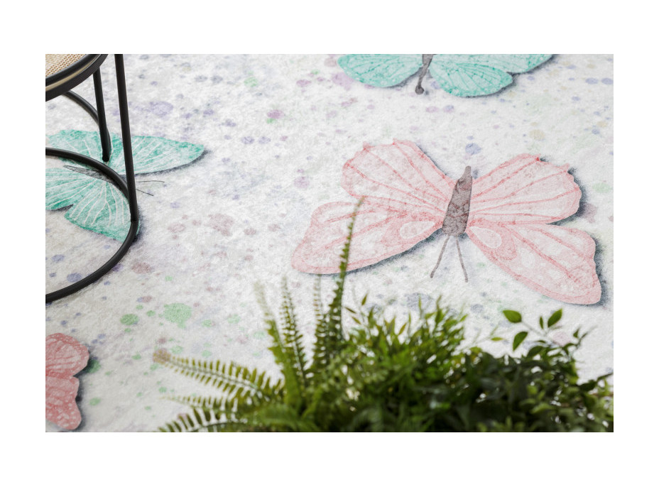 Detský kusový koberec Bambino 1610 Butterflies cream, 80x150 cm