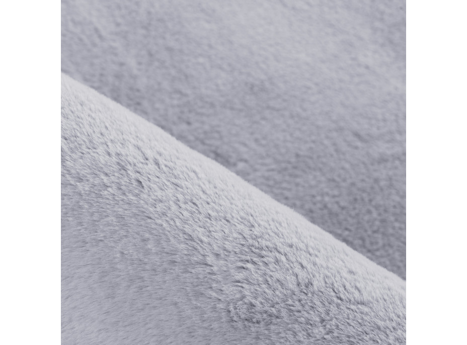 Kusový koberec Pouffy 5100 Silver