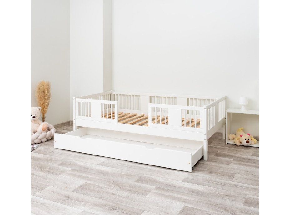 Detská posteľ z masívu borovice LUNA 20 - 200x90 cm