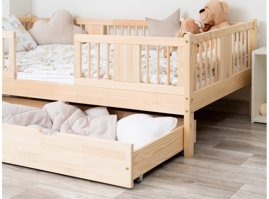 Detská posteľ z masívu borovice LUNA 20 - 200x90 cm