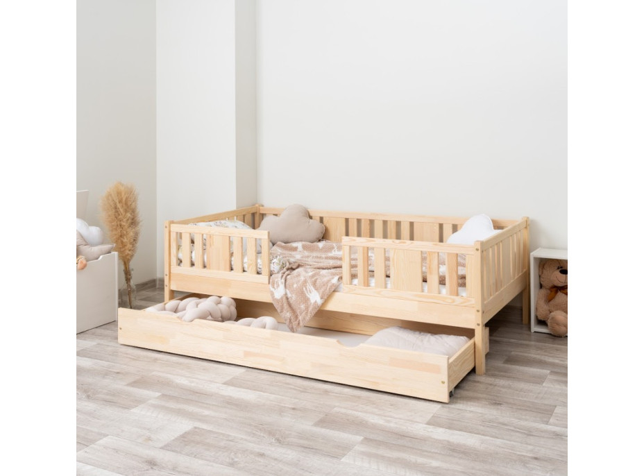 Detská posteľ z masívu borovice NIKO 20 - 200x90 cm