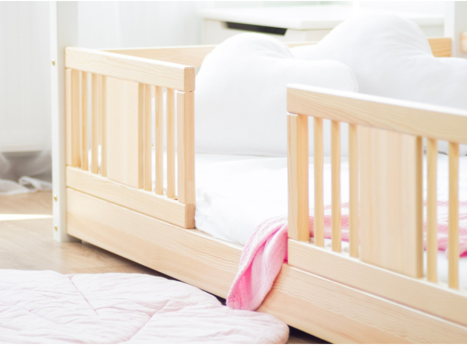 Detská domčeková Montessori posteľ z masívu borovice LUNA S - 200x90 cm