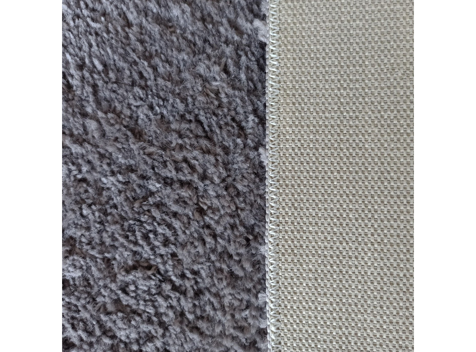 Moderný koberec SHAGGY CAMIL - tmavo šedý