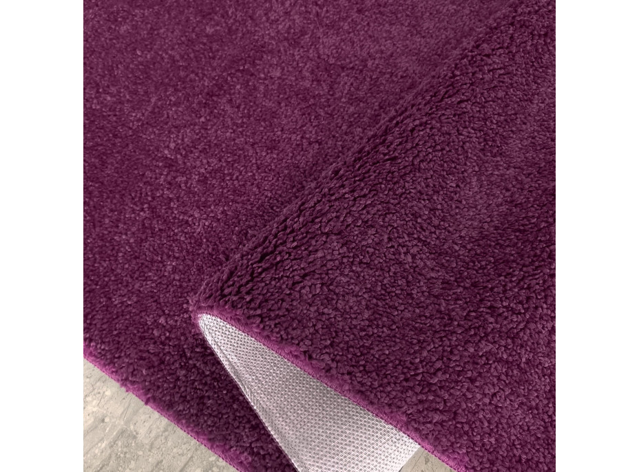 Moderný koberec SHAGGY CAMIL - tmavo fialový