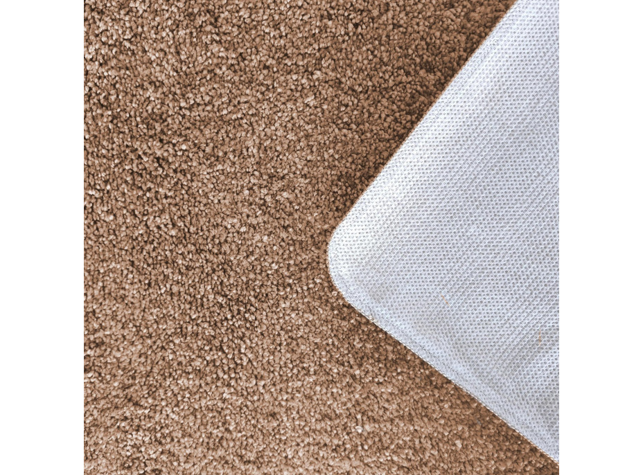 Moderní koberec SHAGGY CAMIL - světle hnědý