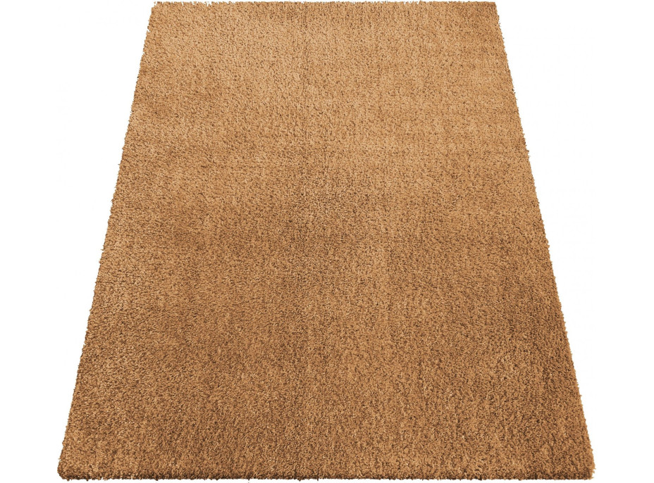 Moderný koberec SHAGGY CAMIL - svetlo hnedý