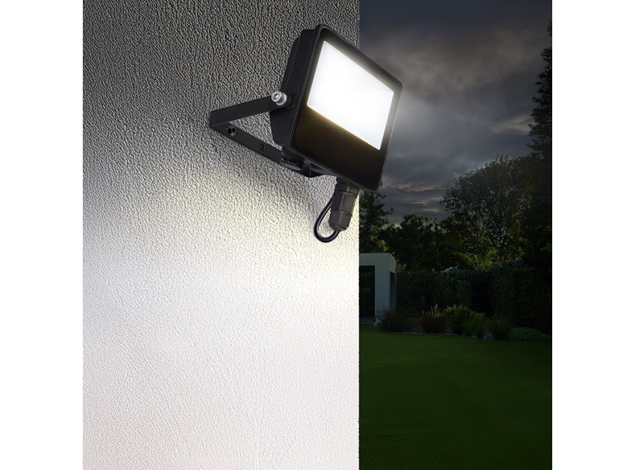 Solight LED reflektor TOP, 20W, max. 2600lm, 3CCT, voliteľný výkon 100/50%, IP65, rýchlokonektor