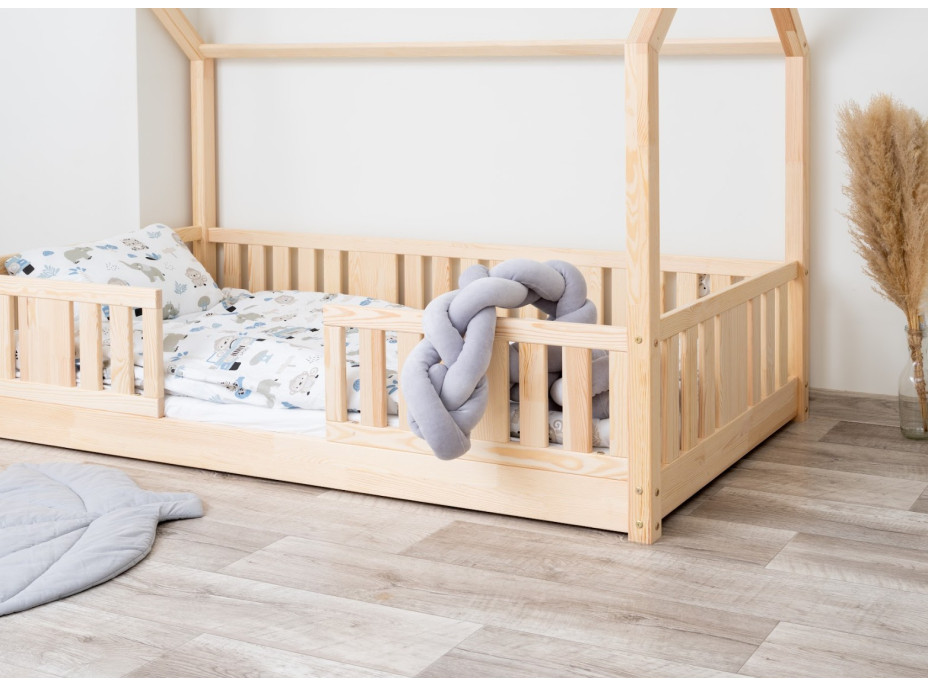 Detská domčeková Montessori posteľ z masívu borovice NIKO L - 190x90 cm