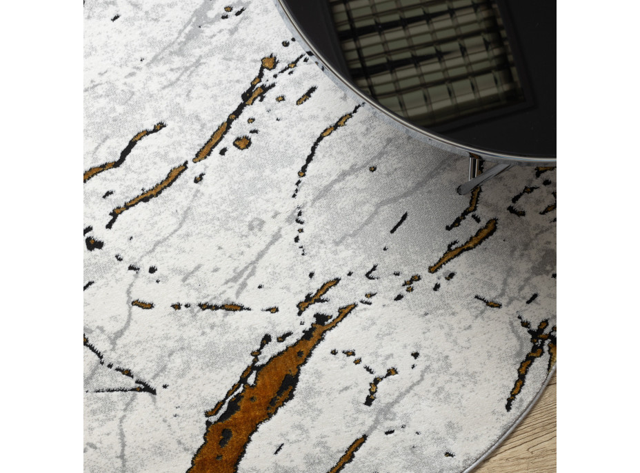 Kusový koberec Allure 1963 white/gold kruh