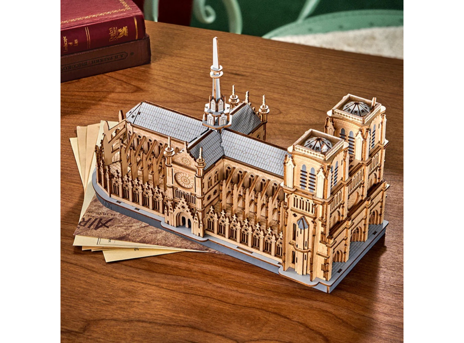 RoboTime 3D drevená skladačka Parížska katedrála Notre-Dame