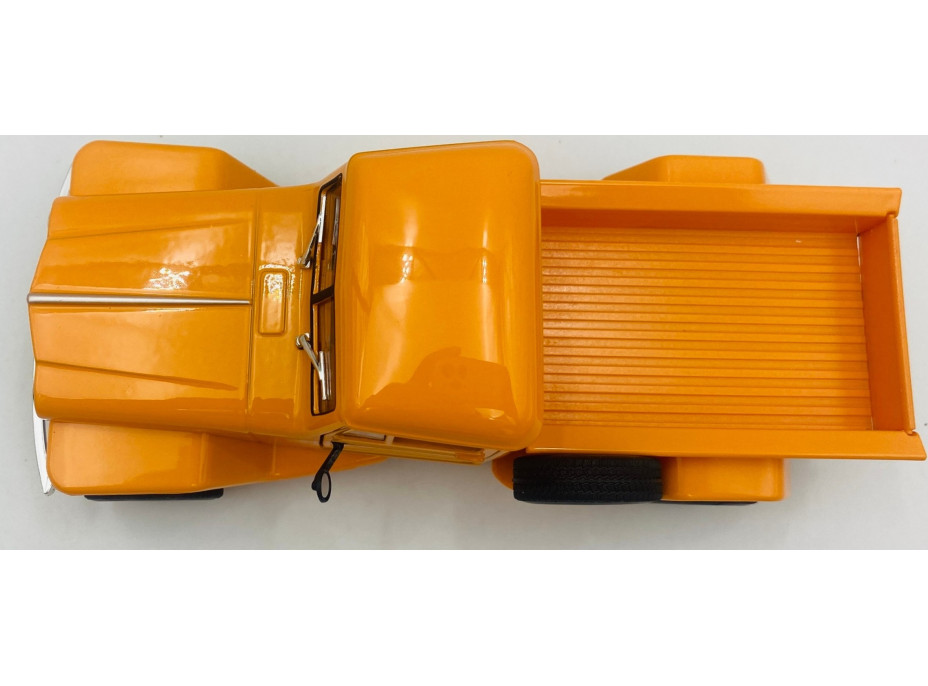 Welly Jeep Willys Pickup model 1:24 oranžový