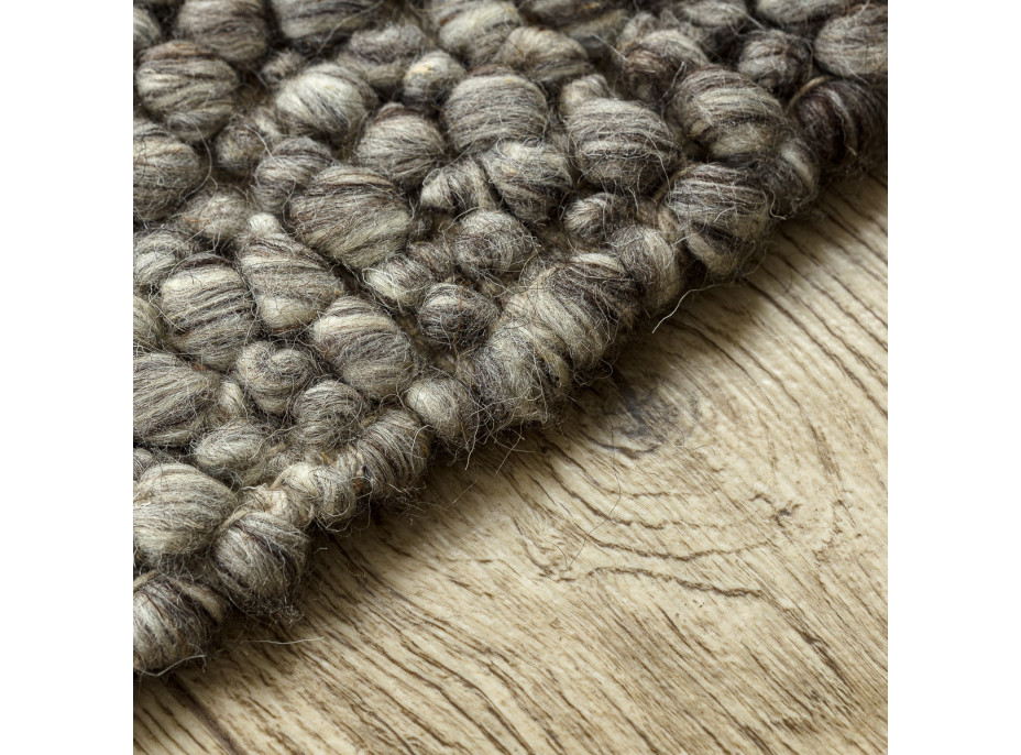 Kusový koberec Tahar 99005 antra