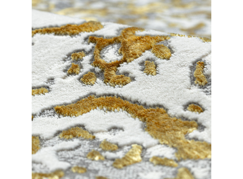Kusový koberec Allure 1961 gold/white