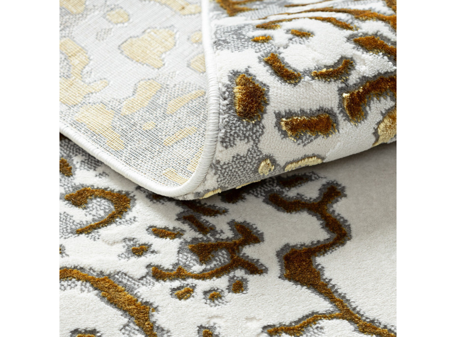 Kusový koberec Allure 1961 gold/white