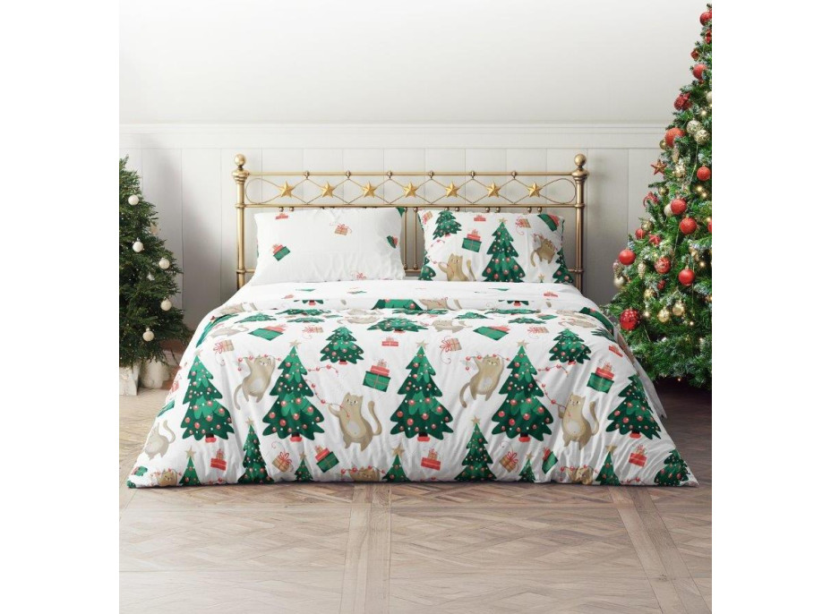 Posteľné obliečky z mikrovlákna HOLLY JOLLY Mačky a stromčeky - biele - 160x200 cm