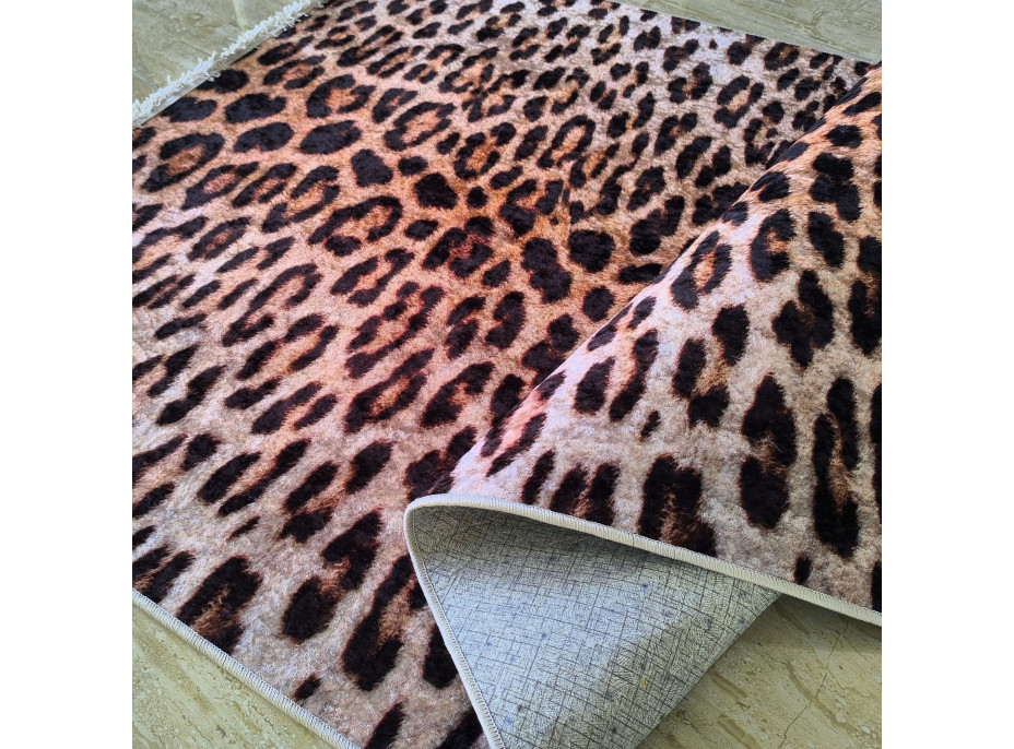 Kusový koberec HONOR New - Jaguar - hnedý