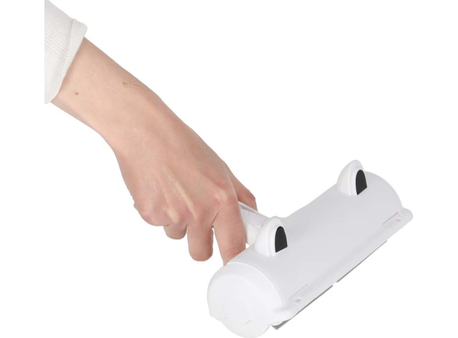 Kefa na čistenie srsti