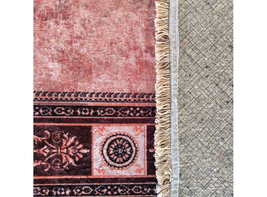 Kusový koberec HONOR New - Tile - červený