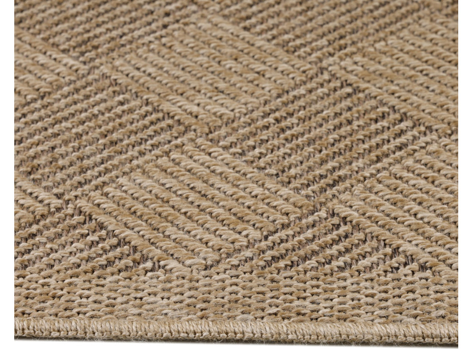 Kusový koberec Dhaka 8713 Black