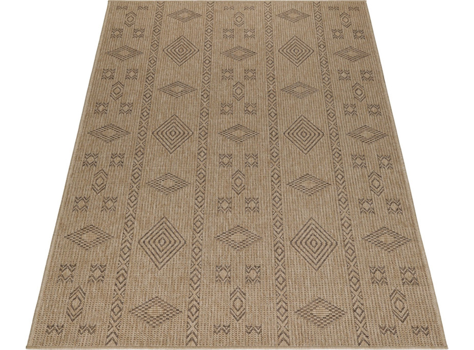 Kusový koberec Dhaka 8711 Black