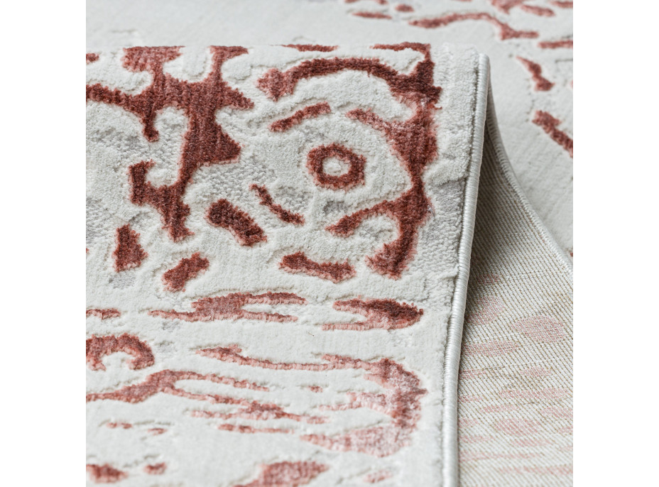 Kusový koberec Allure 1961 white/pink