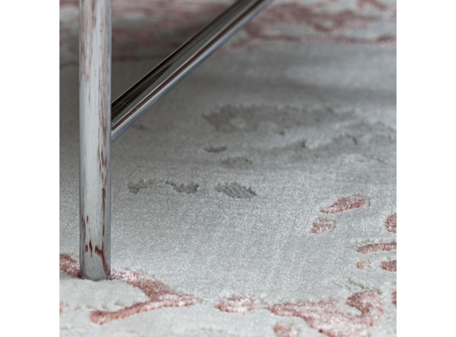 Kusový koberec Allure 1961 white/pink